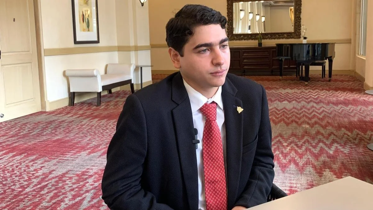 "Como diputado más joven mi primera impresión es que sí se puede llegar a hacer cambios desde el Congreso"