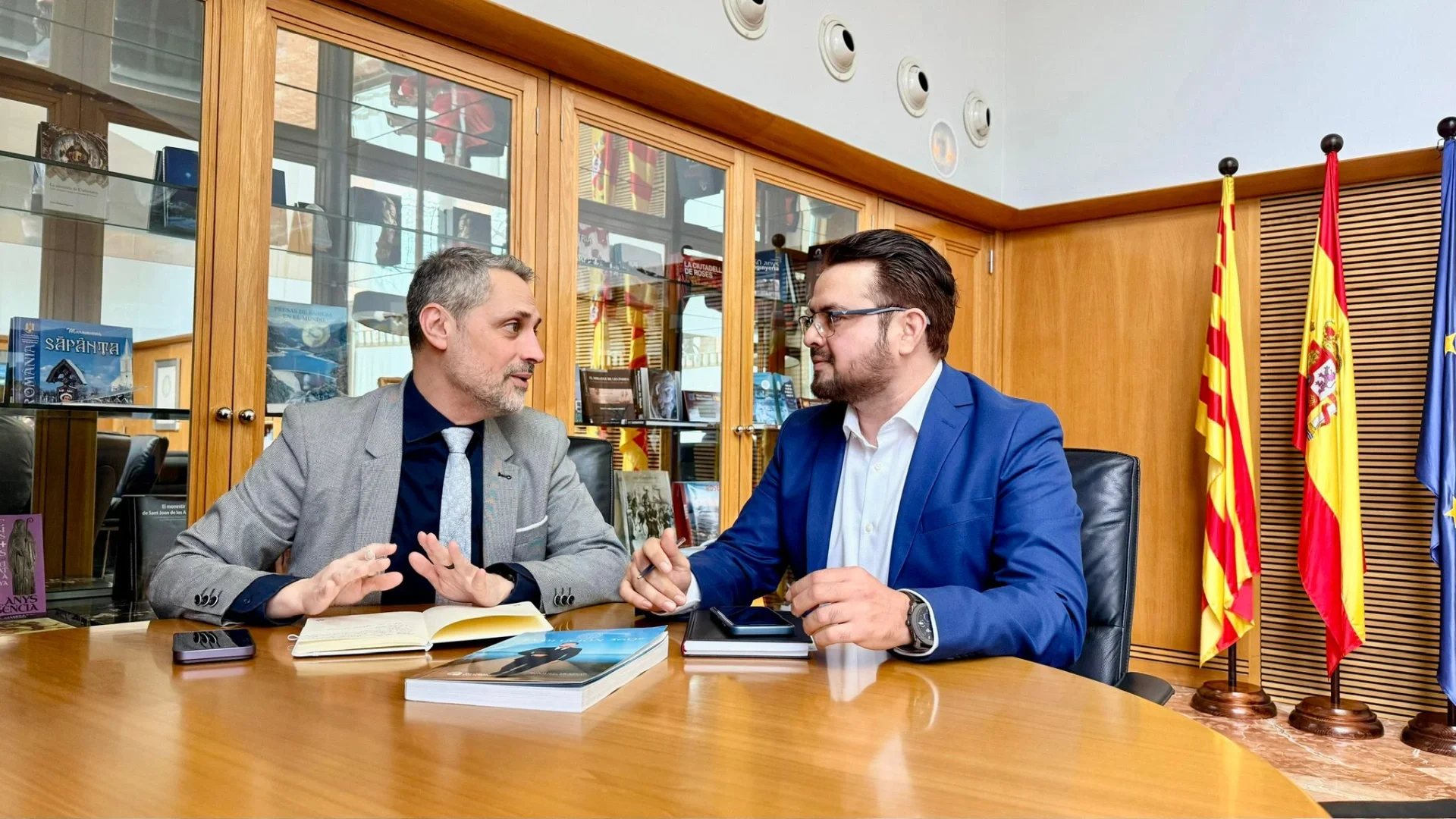 La Revista Mundo Real visita la Subdelegación del Gobierno en Girona