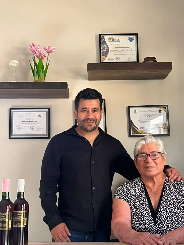 Henry Argueta Manzanares: "La esencia del vino Manz's Wine es la utilización de procedimientos artesanales"