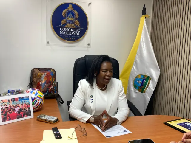Dra. Johana Bermúdez: "Para reducir la mora quirúrgica debemos educar en salud a los hondureños"