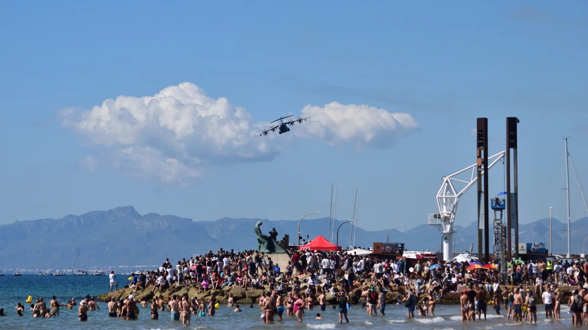 La Festa al Cel de Salou hace historia ante más de 400.000 personas